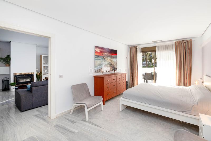 Foto 3b26f253-3960-44a3-b3cc-89949f3b74a3. Appartement avec cheminée chauffage piscine dans Real de Zaragoza Marbella