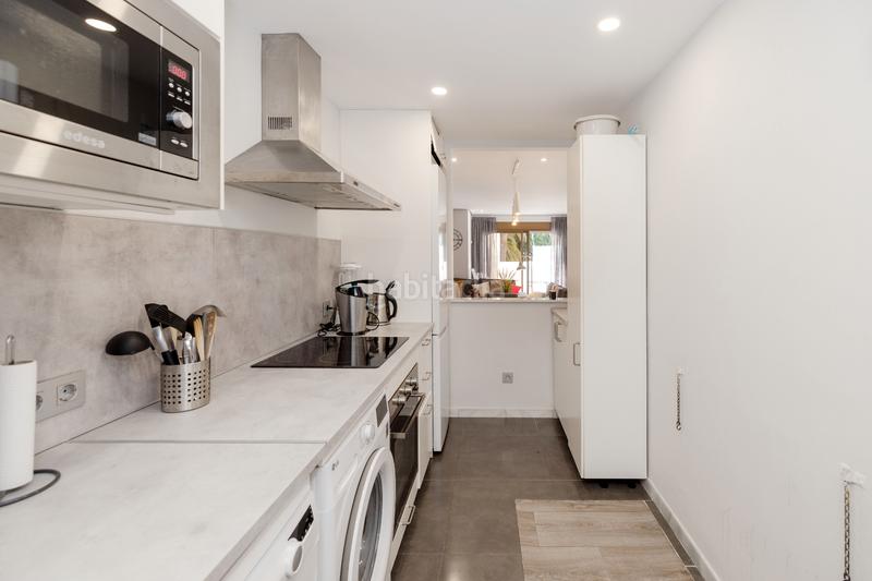 Foto 881204a2-afa1-4f56-a18d-58c980652b05. Appartement avec cheminée chauffage piscine dans Real de Zaragoza Marbella