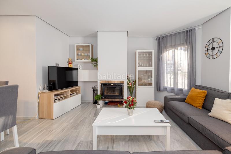 Foto 9b99fe26-fabe-4d88-a83f-973d2ec70d2e. Appartement avec cheminée chauffage piscine dans Real de Zaragoza Marbella