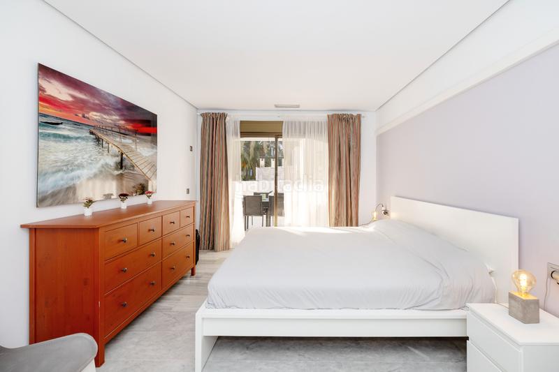 Foto e24532d8-d37b-4e7c-be0f-89ce26a7cd75. Appartement avec cheminée chauffage piscine dans Real de Zaragoza Marbella