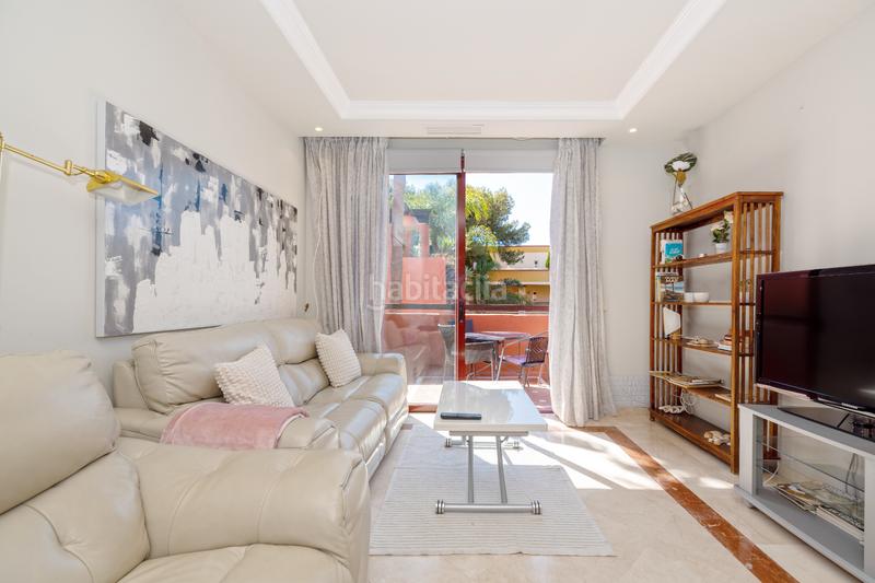 Foto 3b203e7b-0160-4f99-8182-730a4ccbd7d0. Piso apartamento en elviria playa en Romana Playa Marbella