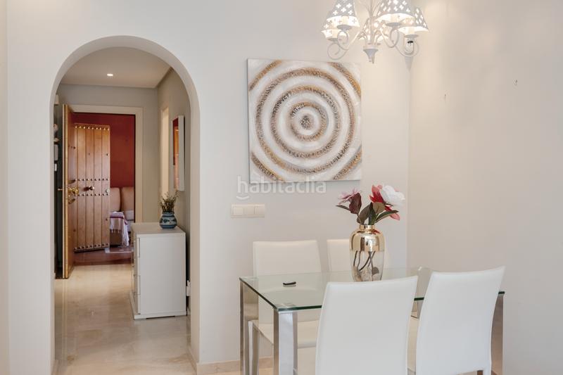 Foto 4d7b1abe-aea2-4d8c-aeec-dc7541aeb04c. Piso apartamento en elviria playa en Romana Playa Marbella