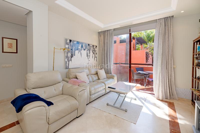 Foto 97a61e93-900f-4f84-91a4-a774db9821fb. Piso apartamento en elviria playa en Romana Playa Marbella