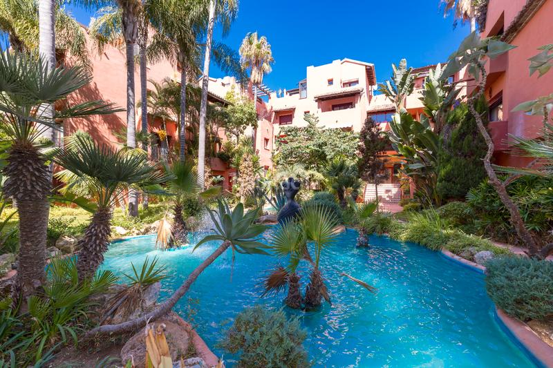 Foto 99b52dba-4890-427f-86ca-11d688c052c8. Piso apartamento en elviria playa en Romana Playa Marbella