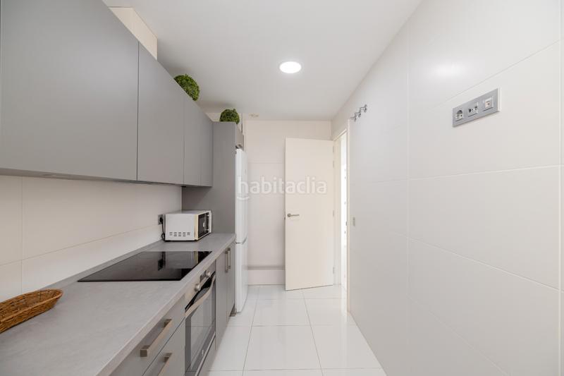 Foto 05e9f1e8-b5cc-45fd-9803-baa8edc059ba. Appartamento con riscaldamento parcheggio in Playa Bajadilla - Puertos Marbella