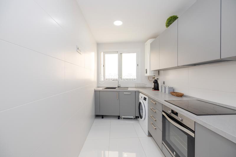 Foto 4ccfdb7a-f116-41f6-a062-87bdefabc0ae. Appartamento con riscaldamento parcheggio in Playa Bajadilla - Puertos Marbella