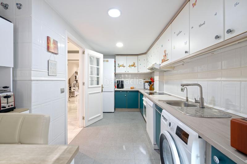 Foto 25bf70d4-70a0-49f0-b2a9-b577adff9eba. Casa pareada chalet pareado en La Merced, en La Merced Marbella