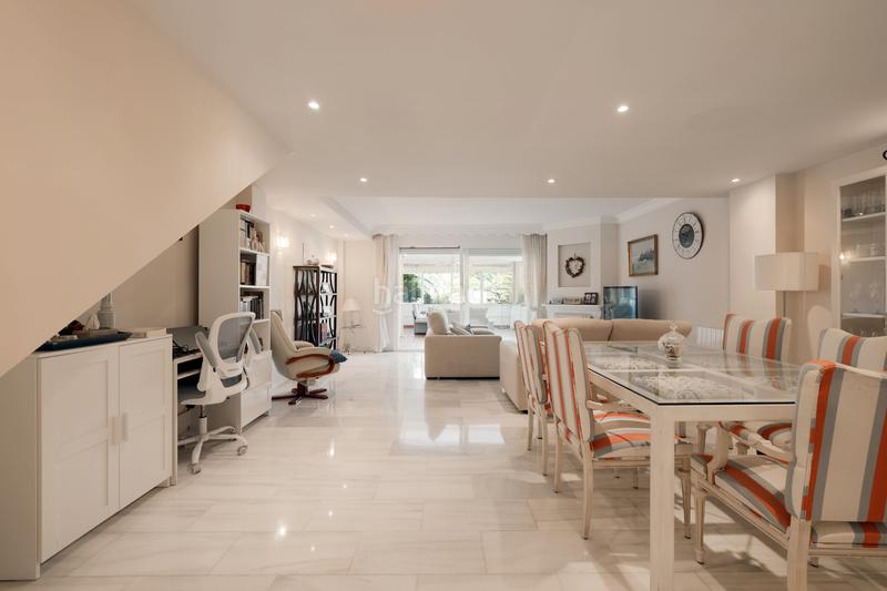 Foto 5526924d-44d2-4196-8638-0634148d88e0. Casa pareada chalet pareado en La Merced, en La Merced Marbella