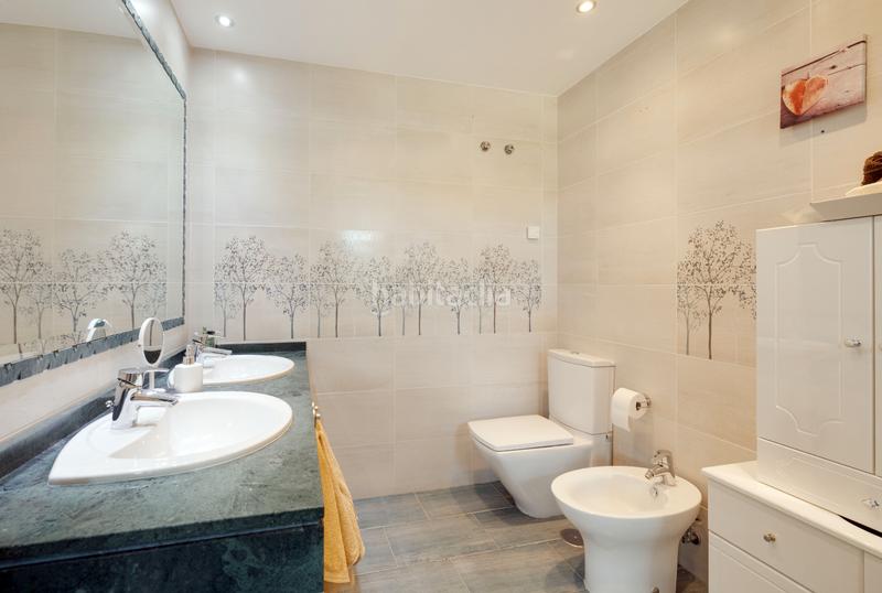 Foto 56d395df-09cb-4cc9-9110-7652917d8f29. Casa pareada chalet pareado en La Merced, en La Merced Marbella