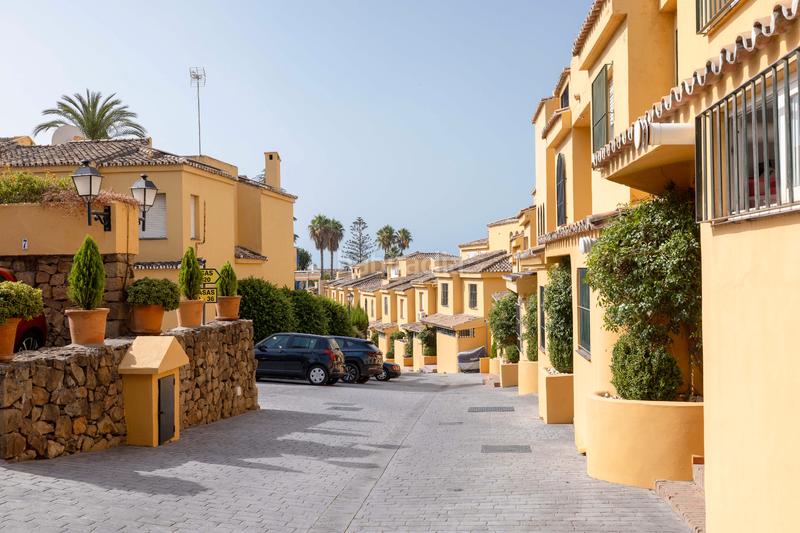 Foto 62f0ce32-74f0-433a-96c3-30e27079fe74. Casa pareada chalet pareado en La Merced, en La Merced Marbella