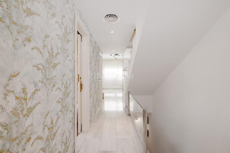 Foto 77b1fdbe-3ac9-4c1d-afab-b6db232562e2. Casa pareada chalet pareado en La Merced, en La Merced Marbella