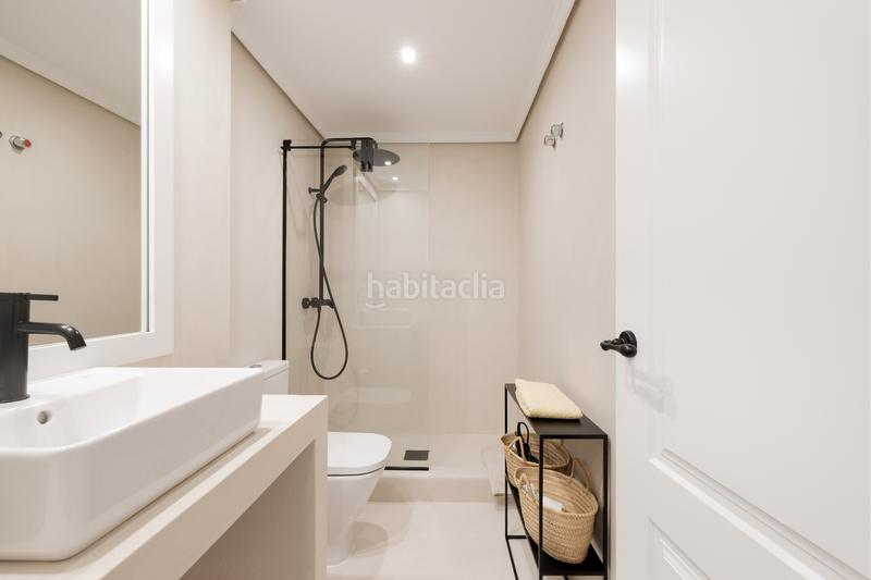 Foto 7e1ff051-0a61-4c02-a5ec-83d6369e72ba. Pis amb calefacció aparcament piscina a Romana Playa Marbella