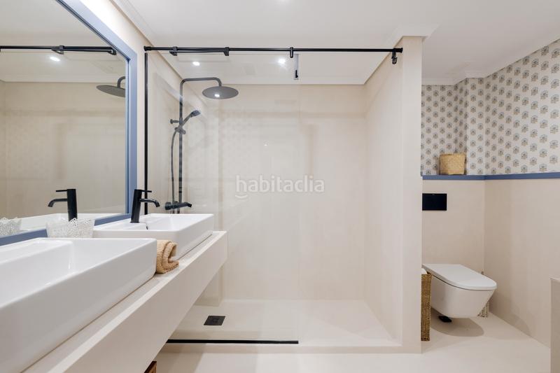 Foto cdb851e1-c687-4ed7-a54b-2434e6124c01. Pis amb calefacció aparcament piscina a Romana Playa Marbella