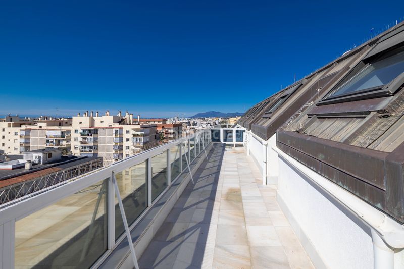 Foto 7367094b-6246-4e65-a071-d90b1674a81c. Ático -dúplex con vistas al mar en Ricardo Soriano Marbella