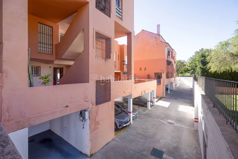 Foto 3d3111fa-67dc-4d8e-be32-577e011e7cc8. Dúplex amb xemeneia aparcament piscina a Valdeolletas - Las Cancelas - Xarblanca Marbella