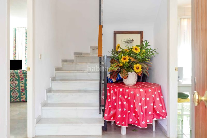 Foto 43c7f90e-8f98-45c2-b311-207b5c8541fa. Dúplex amb xemeneia aparcament piscina a Valdeolletas - Las Cancelas - Xarblanca Marbella