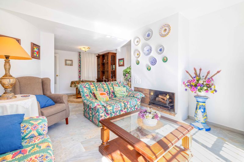 Foto 89676ee9-2d2a-4c99-b820-af1923998a07. Dúplex amb xemeneia aparcament piscina a Valdeolletas - Las Cancelas - Xarblanca Marbella