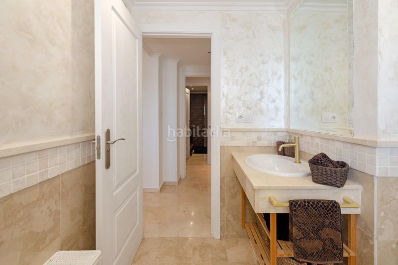 Foto 1c9376d6-9ea4-4015-ac99-6a0655b133ba. Pis amb calefacció piscina a Playa Bajadilla - Puertos Marbella