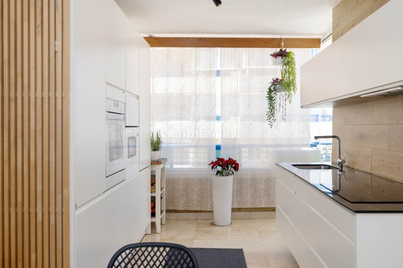 Foto 6658a01c-12ac-4a89-9161-3bbc71b36974. Pis amb calefacció piscina a Playa Bajadilla - Puertos Marbella