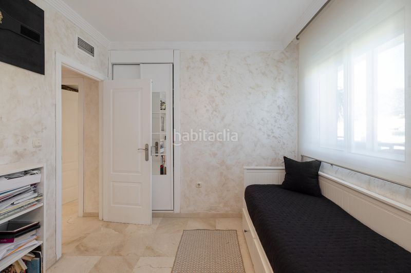 Foto 9780c609-b5b2-4150-b724-fad3a06af6d3. Pis amb calefacció piscina a Playa Bajadilla - Puertos Marbella