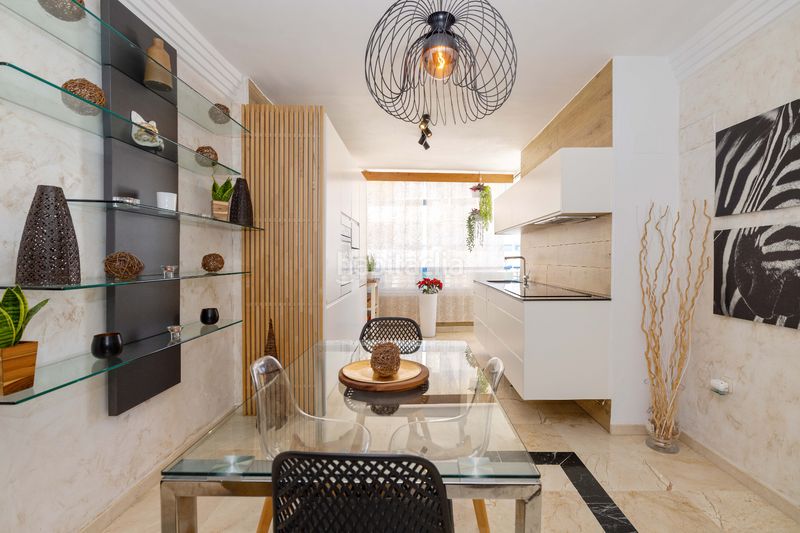 Foto ba38cdc4-2ca1-450c-9fb0-c76d4de60112. Pis amb calefacció piscina a Playa Bajadilla - Puertos Marbella