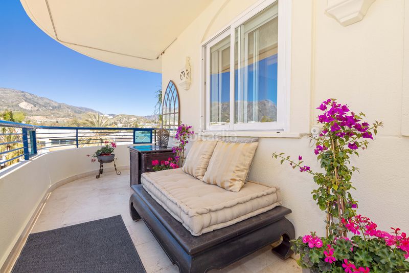 Foto db703415-6dfa-4757-82a3-02c1bd2fc70a. Pis amb calefacció piscina a Playa Bajadilla - Puertos Marbella