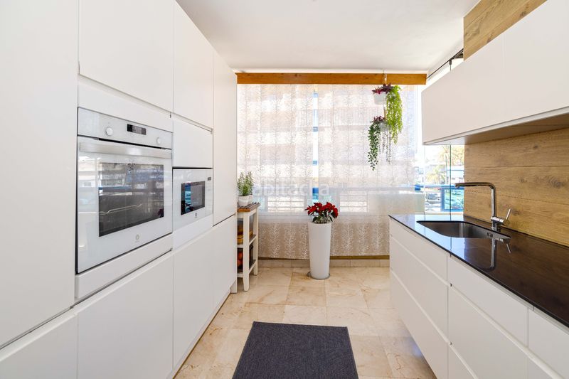 Foto eedd5221-d46a-4bd0-8c93-070df5f32f64. Pis amb calefacció piscina a Playa Bajadilla - Puertos Marbella