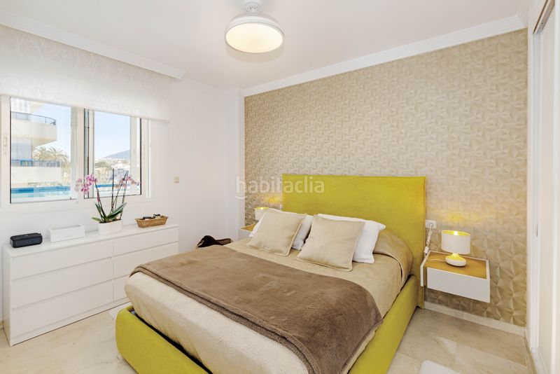 Foto f62854a1-a57b-41bd-96ed-803df94c5857. Pis amb calefacció piscina a Playa Bajadilla - Puertos Marbella