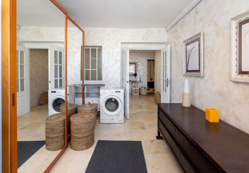 Foto fc214aca-298a-4625-ba20-757979fe2d56. Pis amb calefacció piscina a Playa Bajadilla - Puertos Marbella