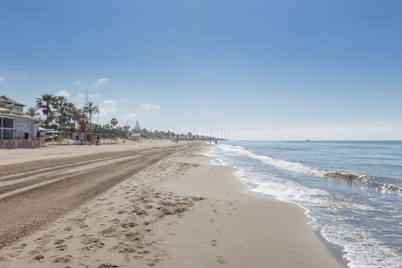Foto 90516a9d-1ce8-4e62-8140-e397661a4051. Apartament amb piscina a Las Chapas - Alicate Playa Marbella