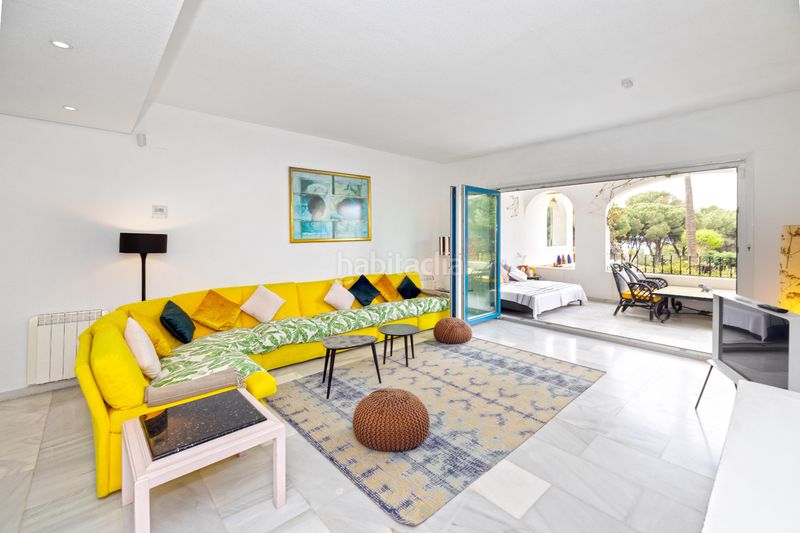 Foto f79e6df7-45b8-4c62-8064-9ee61ca29cc1. Pis amb calefacció piscina a Cabopino - Artola Marbella