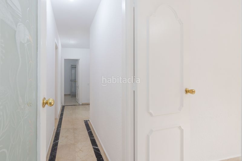 Foto 43303d8b-bd6b-468d-a68c-e6258854f1ce. Pis amb aparcament a Ricardo Soriano Marbella
