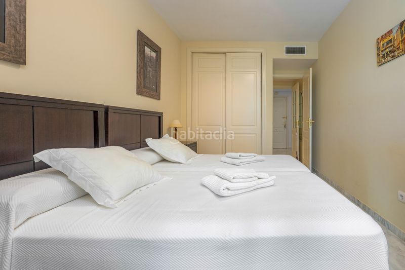 Foto c3f1c40b-6a9b-47db-b874-0148d9f36d5b. Planta baixa amb calefacció aparcament piscina a Marbella