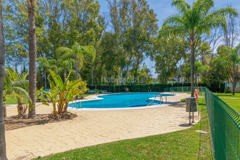 Foto f7d949fd-941b-4783-abca-2e022c7cdb62. Planta baixa amb calefacció aparcament piscina a Marbella