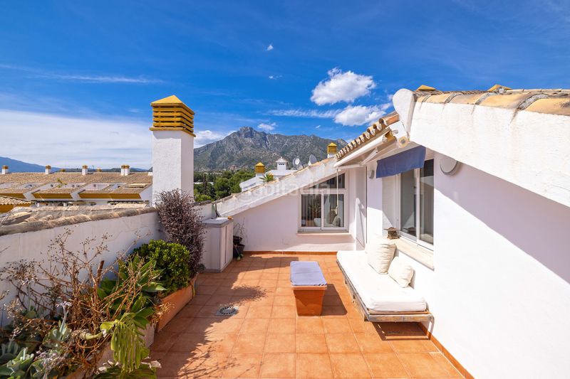 Foto 0b4159e3-4992-4114-9d20-45e74bee151b. Àtic amb calefacció aparcament piscina a La Carolina - Guadalpín Marbella