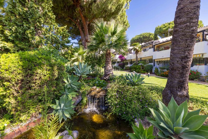 Foto 3e002e8b-c217-45a9-befa-c32aad4a2fb2. Planta baixa amb piscina a Sierra Blanca Marbella