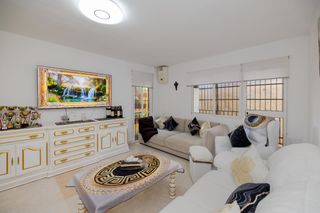 Rez-de-chaussée à Ricardo Soriano. Apartamento en marbella ciudad