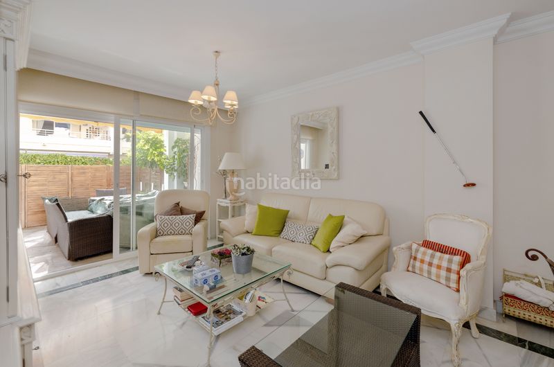 Foto 060f6c18-640f-4ed2-be84-7053dd41dfa7. Planta baixa amb calefacció aparcament piscina a Marbella