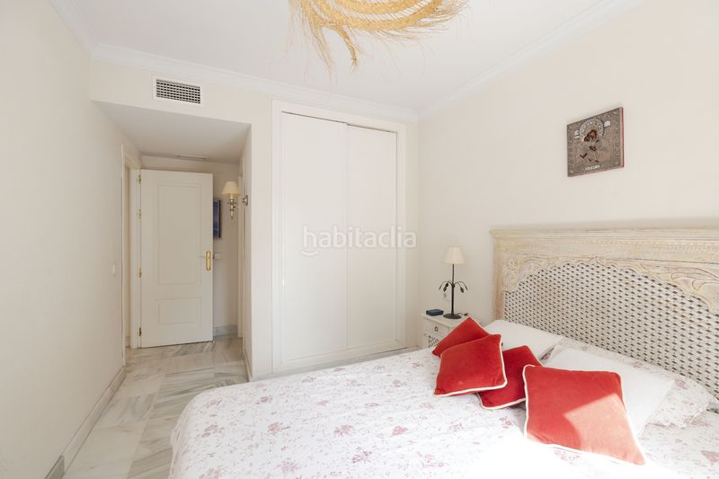 Foto 463683a4-e00d-4a33-9963-a3dacf2a968c. Planta baixa amb calefacció aparcament piscina a Marbella