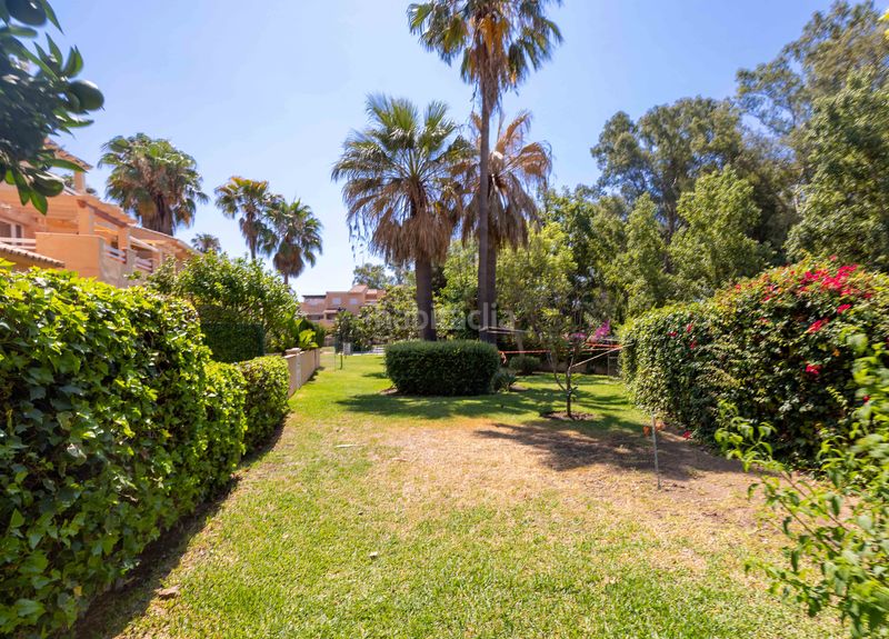 Foto 5ab0dcb3-375f-4157-9973-fa47f0827f8e. Pis amb calefacció aparcament piscina a Marbesa Marbella