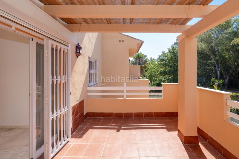 Foto 8a89beb4-130c-4b8c-823a-79e66c2ae6d5. Pis amb calefacció aparcament piscina a Marbesa Marbella