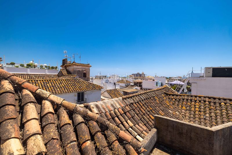 Foto 5f7ff6ed-fa81-4d79-89a3-b97d7ec959a4. Edifici a Casco Antiguo Marbella