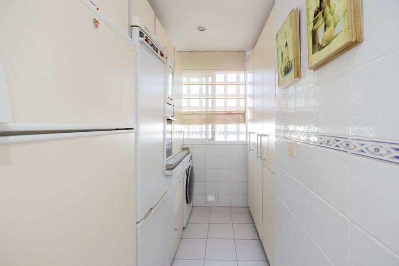 Foto 02749de3-7191-4c35-b7d5-bdd959d4ba7d. Àtic amb calefacció aparcament piscina a La Carolina - Guadalpín Marbella