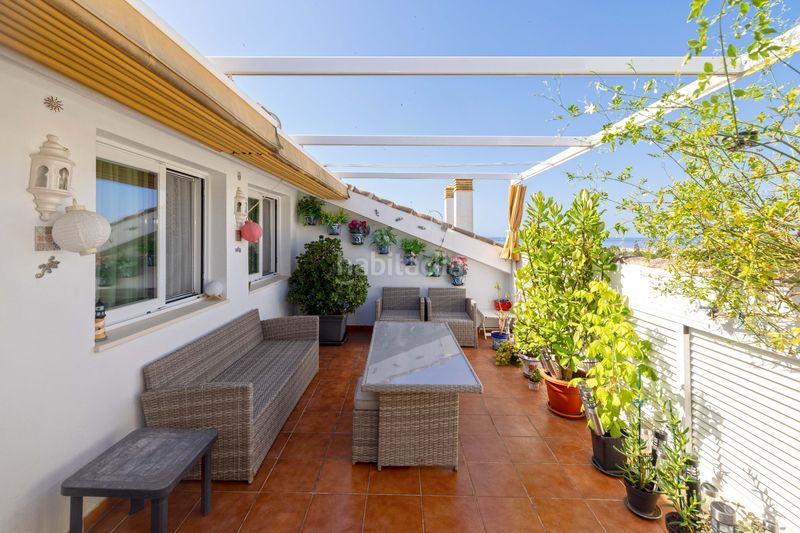Foto f3d1a776-63c1-4788-9422-5a8b89a1c3cd. Àtic amb calefacció aparcament piscina a La Carolina - Guadalpín Marbella