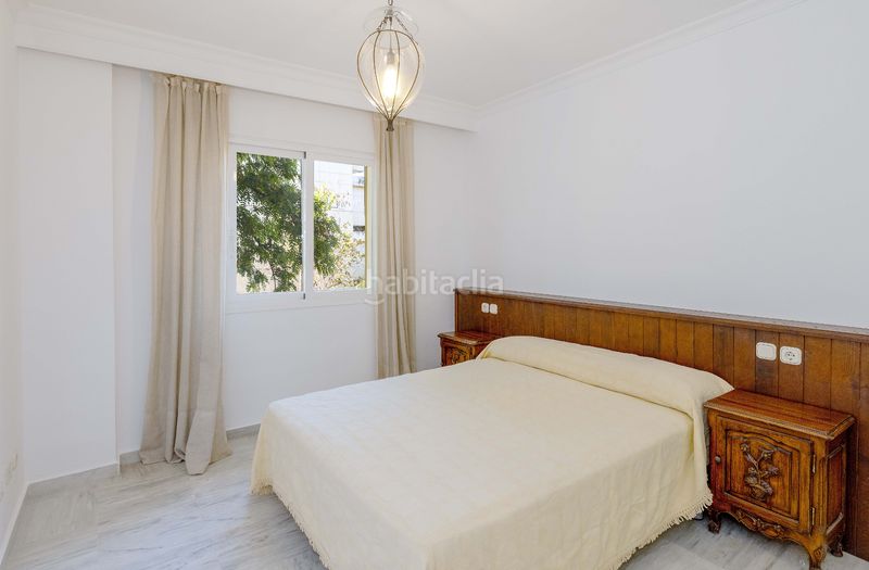 Foto ee3f3867-53eb-4eba-9fa5-14ab45e4ad74. Pis amb calefacció aparcament piscina a La Carolina - Guadalpín Marbella