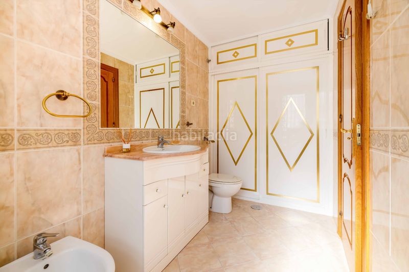 Foto 97307422-3593-4504-ac44-baed9a527b05. Casa adossada amb xemeneia a Valdeolletas - Las Cancelas - Xarblanca Marbella
