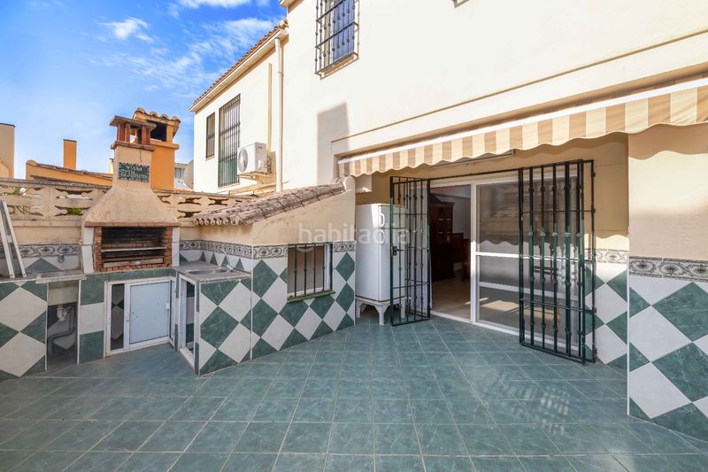Foto ace6d3b2-44e5-42aa-94ea-0de94e6b072e. Casa adossada amb xemeneia a Valdeolletas - Las Cancelas - Xarblanca Marbella