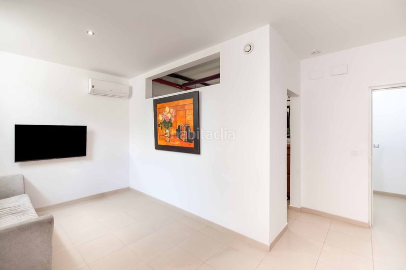 Foto 8df03681-3962-469c-b30a-2bdabc5b8198. Casa adossada amb calefacció aparcament piscina a Marbella