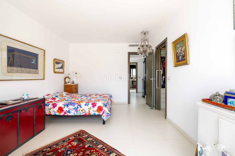 Foto ca8432c1-e47d-490e-b446-e5608be098fe. Casa adossada amb calefacció aparcament piscina a Marbella