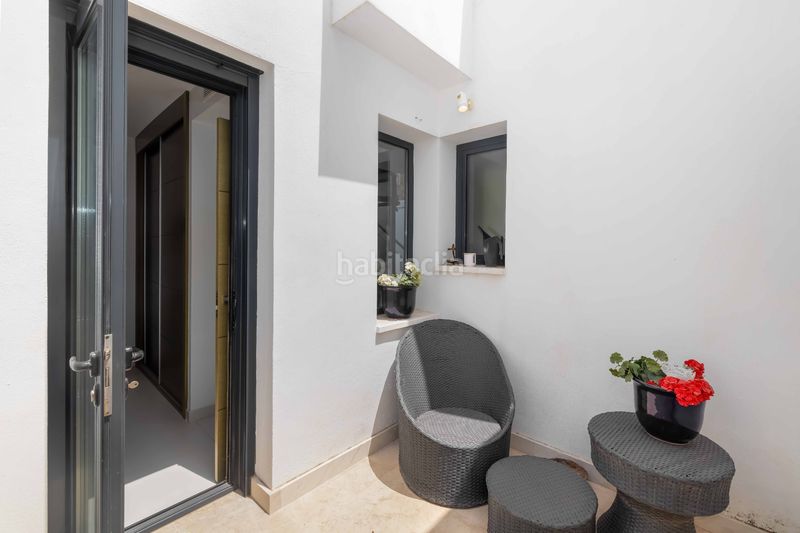 Foto d6c986eb-9fe2-41d6-a612-e958885cf507. Casa adossada amb calefacció aparcament piscina a Marbella